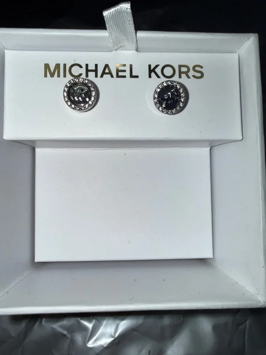 Michael Kors Silver-Tone Logo Bracelet and Crystal Halo Stud Earrings - Picture 4 of 4